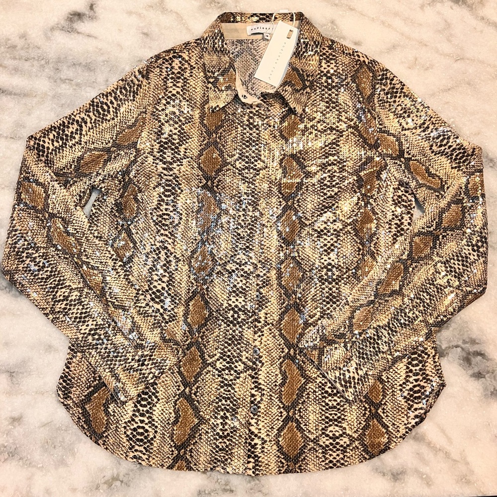 **NEW**Endless Rose Sequins Button Down